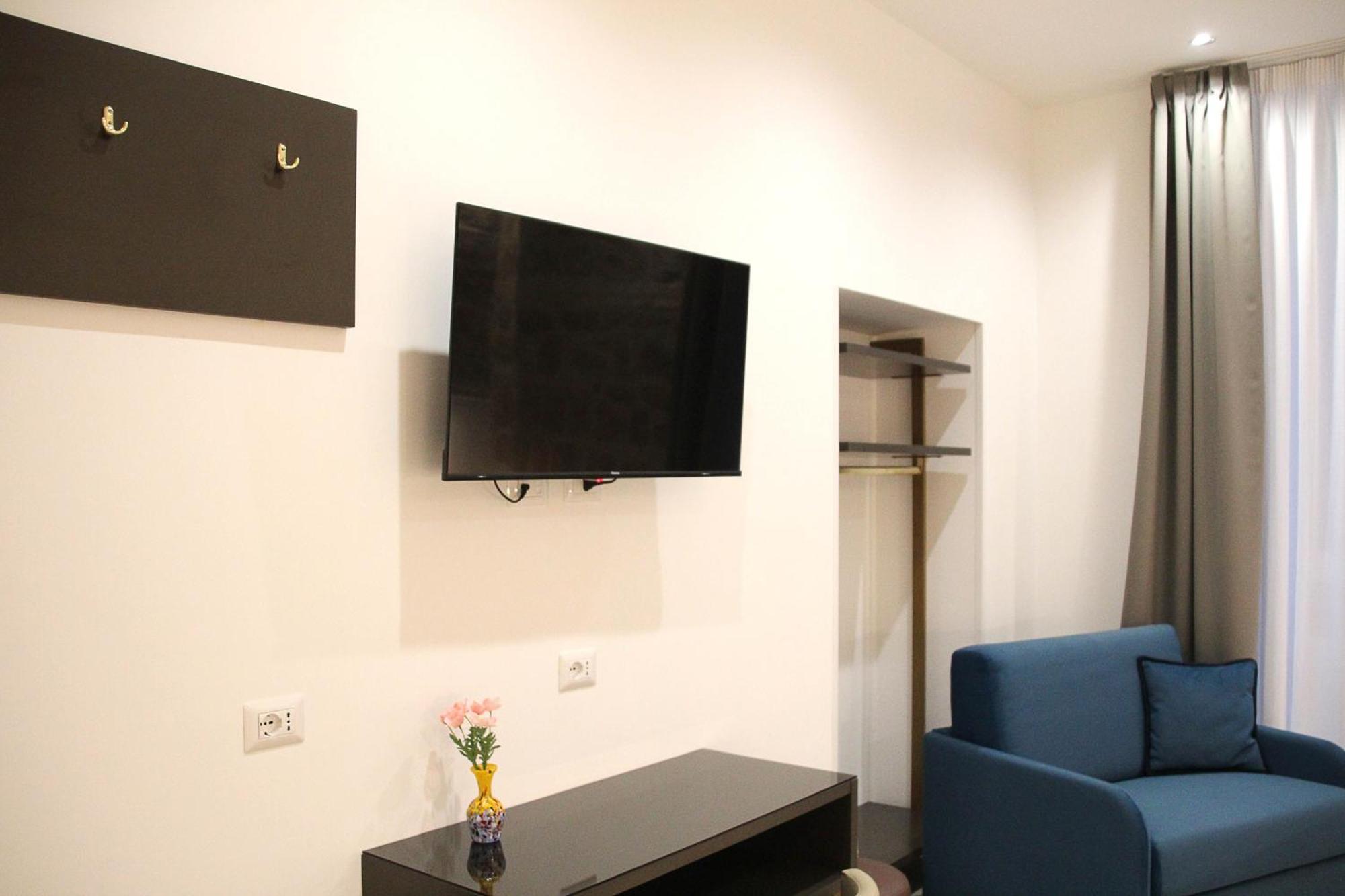 Joyful 148 Luxury Guest House Powered By Joyful Termini Boutique Guest House Rome Bagian luar foto