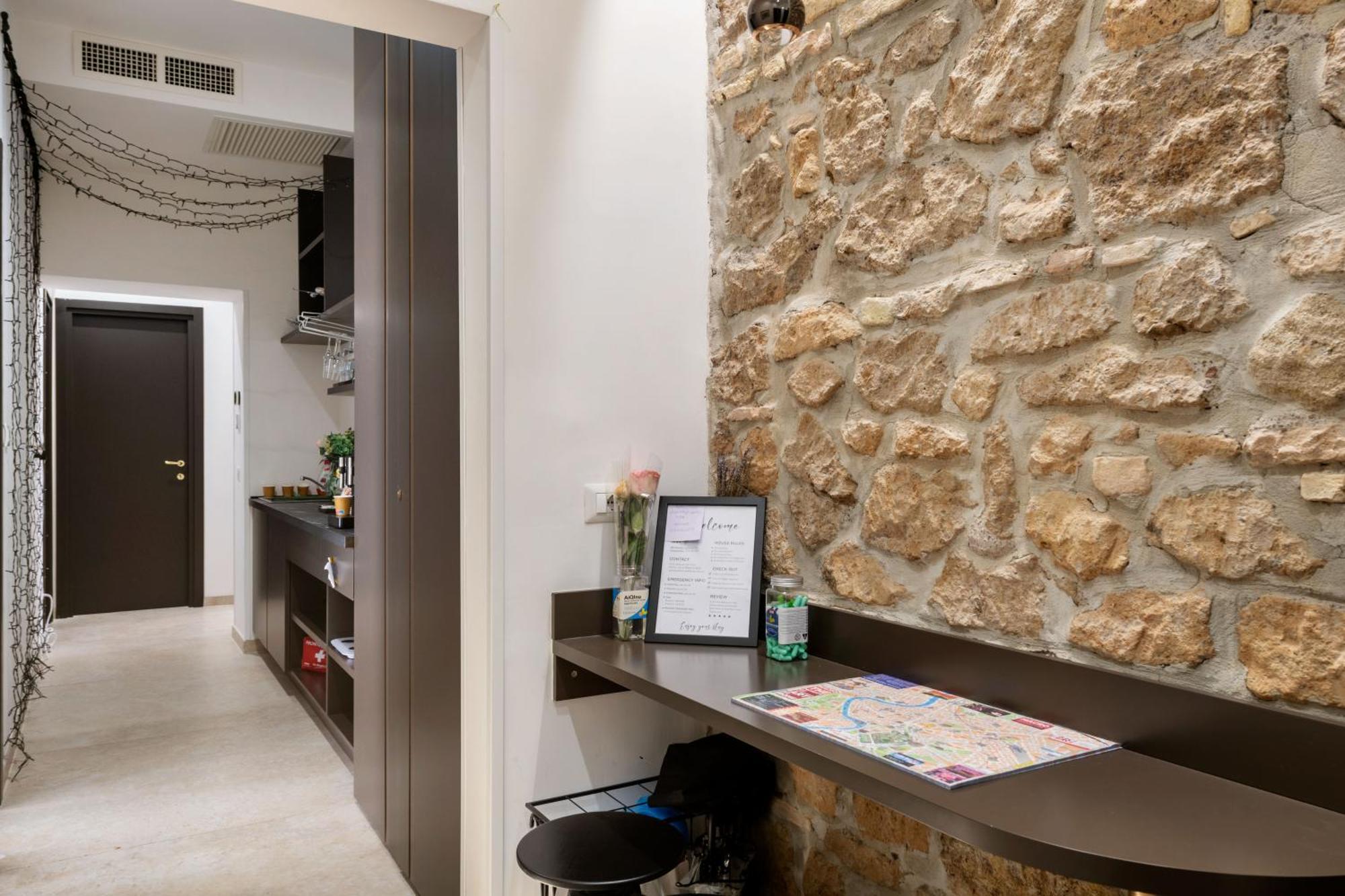 Joyful 148 Luxury Guest House Powered By Joyful Termini Boutique Guest House Rome Bagian luar foto